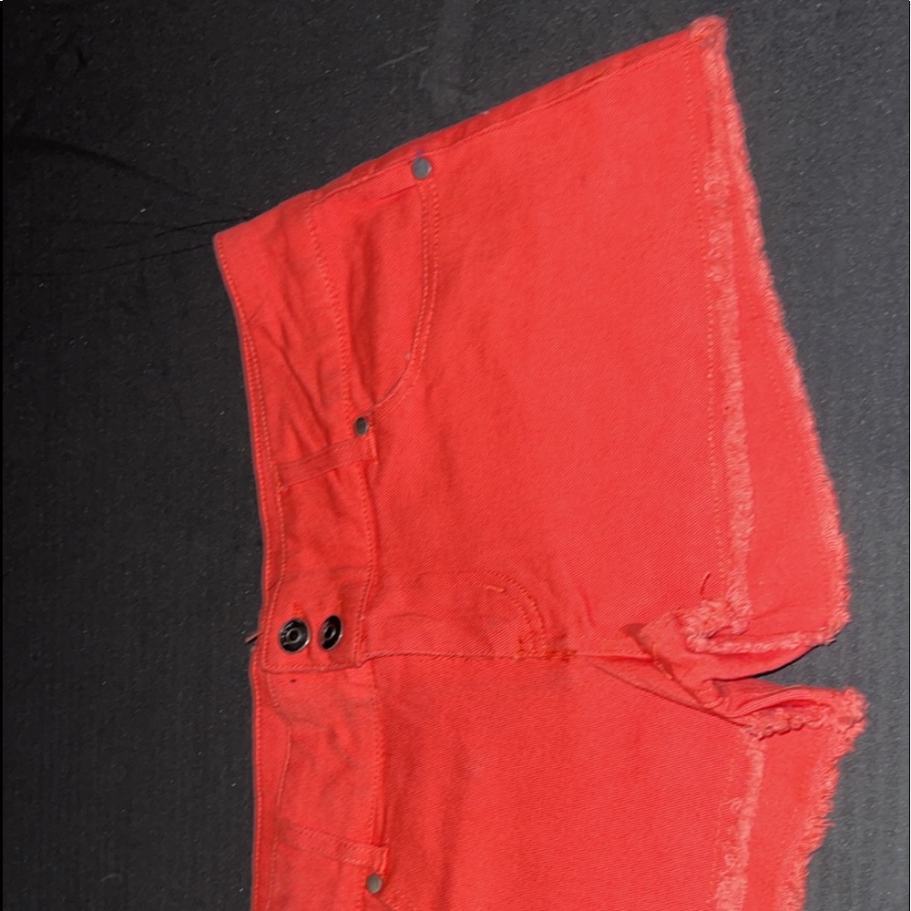 Shorts - Picture 2 of 2